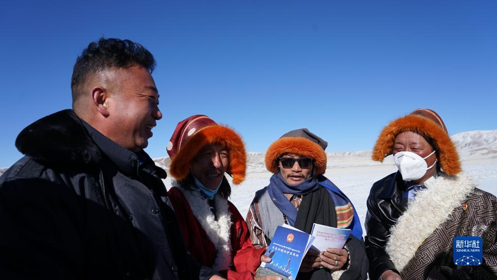 如雪中送炭 似冬日暖阳——青海玛多法院干警60多年扎根高原司法为民